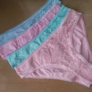 Ladies bikini cut underwear (5 pair total)